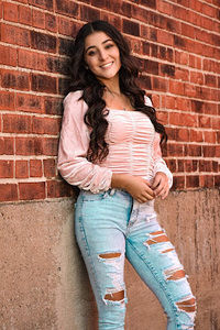 Meet your Posher, Marissa